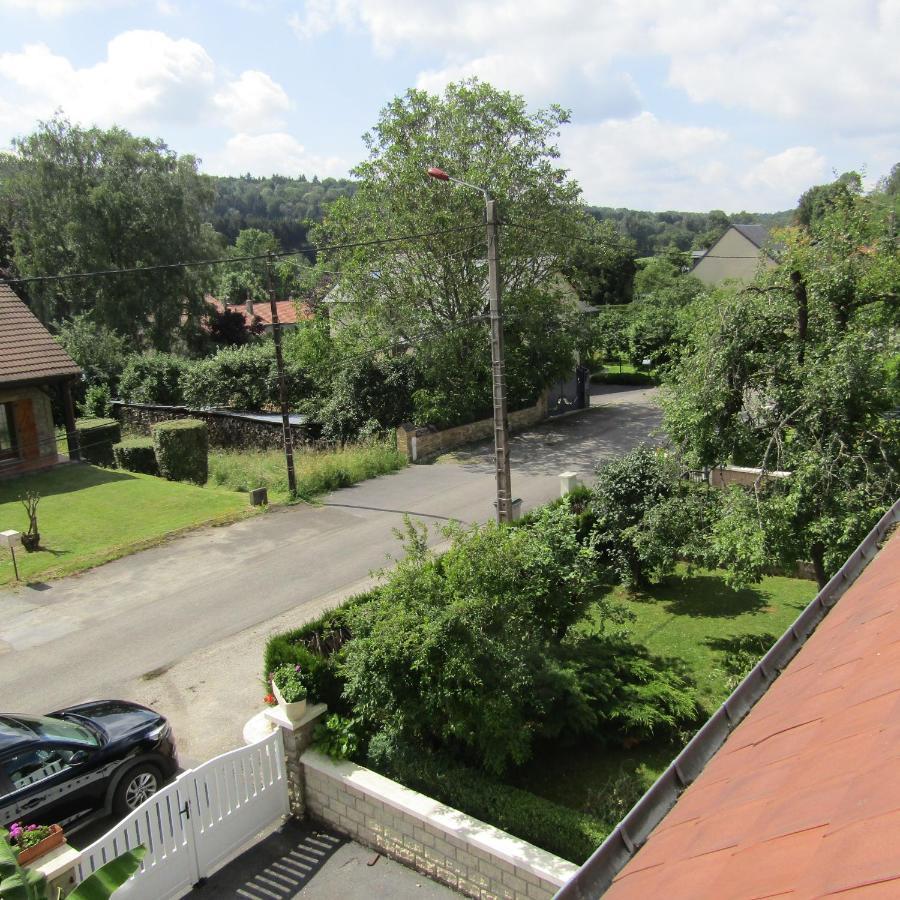 Au Jardin Fessard Bed & Breakfast Fagnon Exterior foto